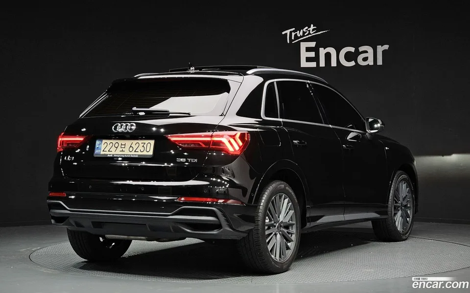 Audi Q3 35 TDI 2022 — миниатюра 2