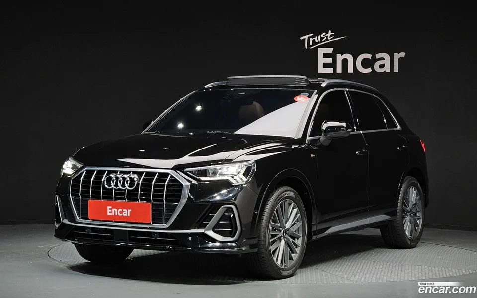 Audi Q3 35 TDI 2022 — фото 1, купить с доставкой в Москву