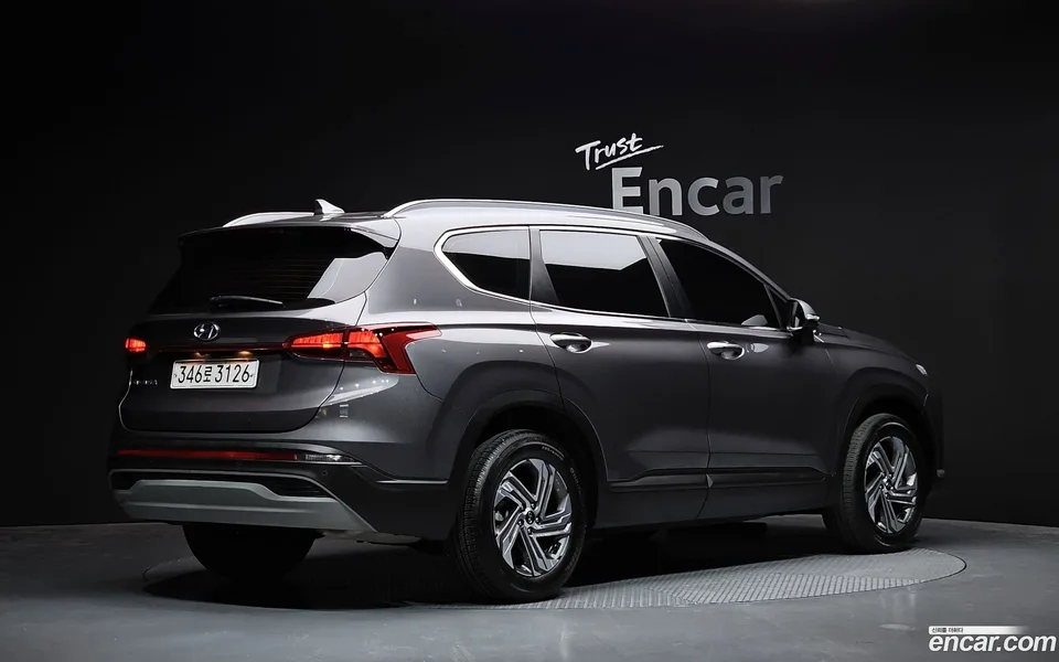 Hyundai SantaFe 2.2 2WD 2022 — миниатюра 2