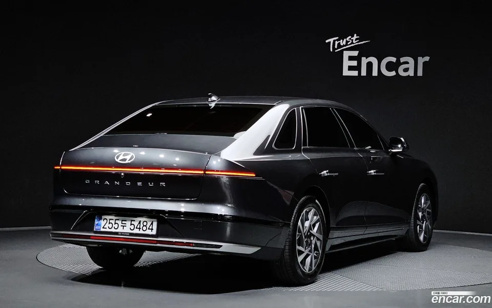 Hyundai Grandeur Hybrid 2024 — миниатюра 2