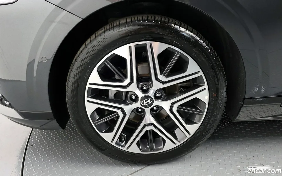 Hyundai Grandeur Hybrid 2025 — миниатюра 5