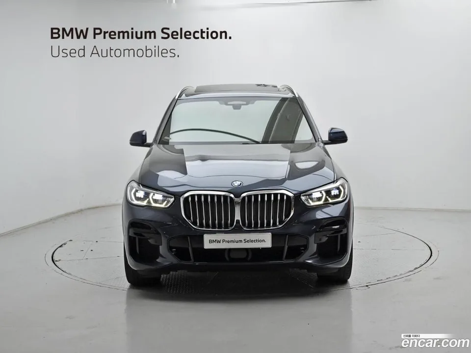 BMW X5 xDrive 45e M 2022 — миниатюра 3