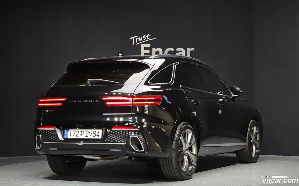 Genesis GV70 2.5T 2WD 2022 — миниатюра 2