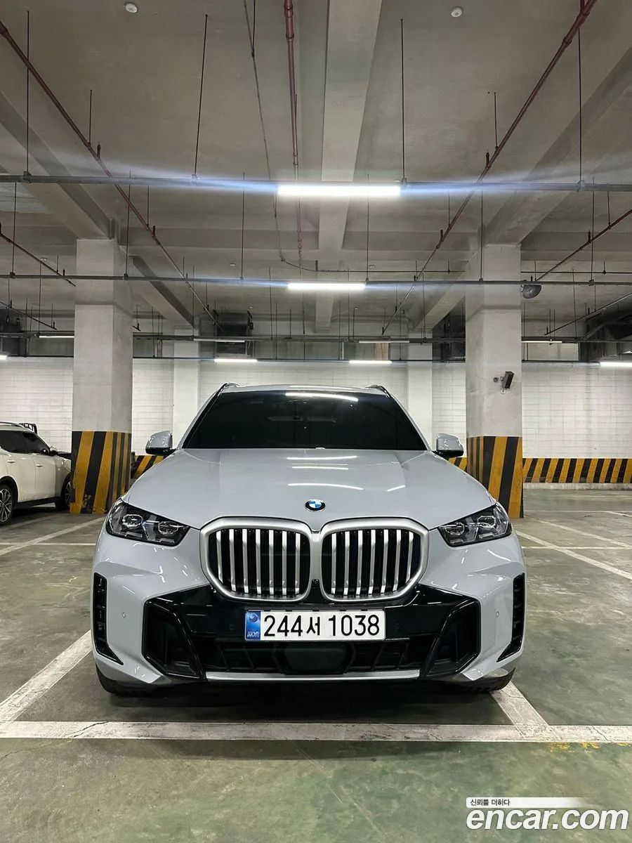 BMW X5 xDrive 40i M 2025 — миниатюра 3