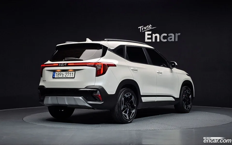 Kia Seltos 1.6 2WD 2022 — миниатюра 2