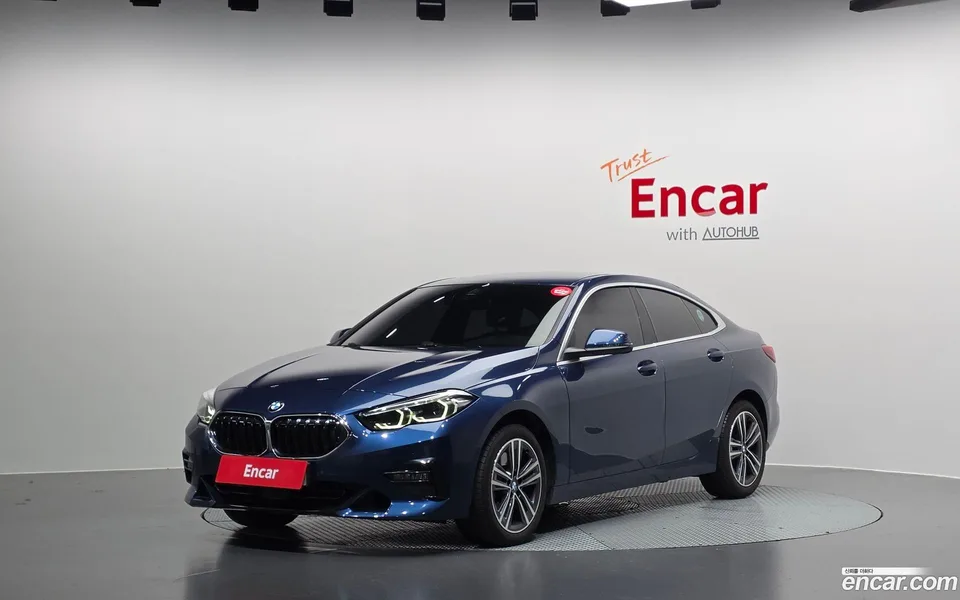 BMW 2 Series Gran Coupe 220i 2023 — фото 1, купить с доставкой в Москву