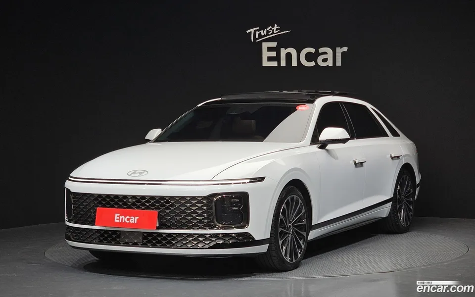 Hyundai Grandeur Hybrid 2024 — фото 1, купить с доставкой в Москву