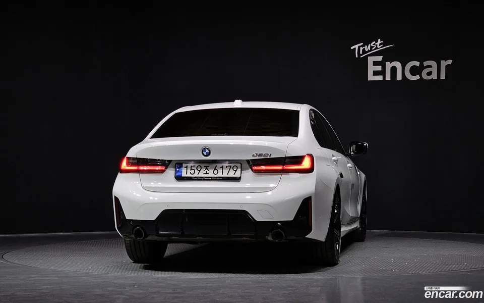 BMW 3 Series 320i M 2024 — миниатюра 4
