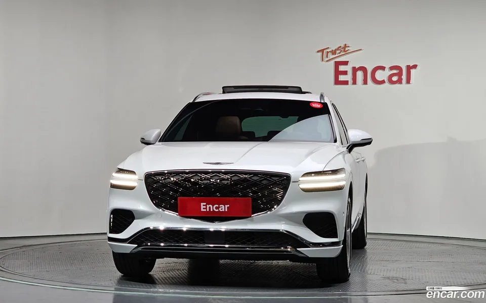 Genesis GV70 2.5T 2WD 2024 — миниатюра 3