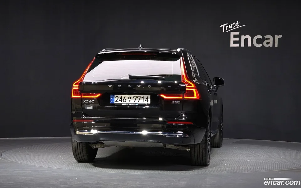 Volvo XC60 B5 2022 — миниатюра 4
