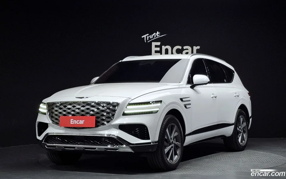 Genesis GV80 2.5T AWD 2025 — фото 1, купить с доставкой в Москву