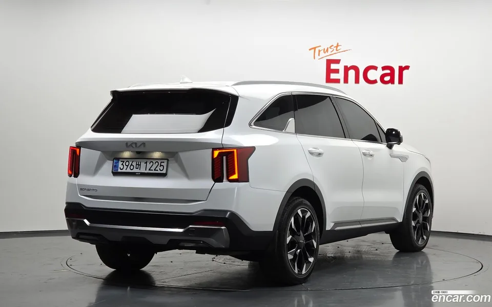 Kia Sorento 2.5T 2WD 2023 — миниатюра 2