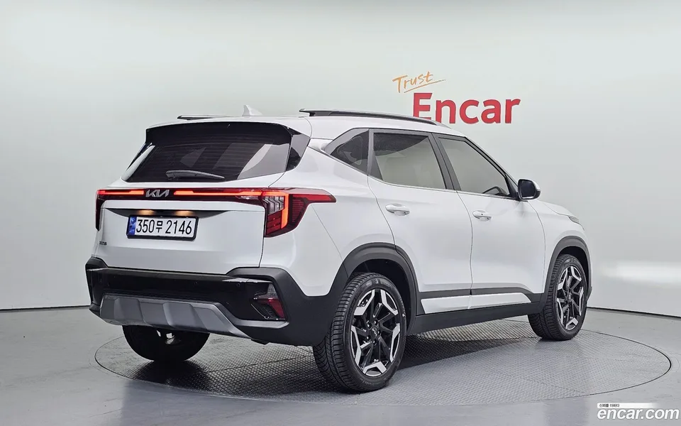 Kia Seltos 1.6 2WD 2023 — миниатюра 2