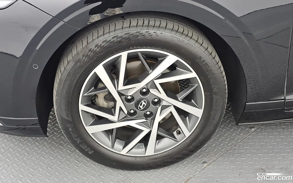 Hyundai Grandeur 2.5 2WD 2023 — миниатюра 5