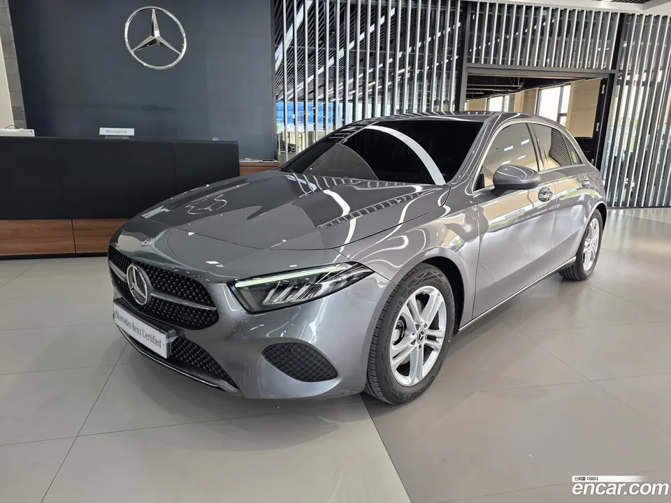 Mercedes-Benz A-Class A220 2025 — фото 1, купить с доставкой в Москву