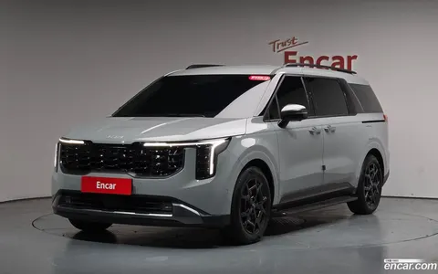 Kia Carnival 2025 buy in Moscow