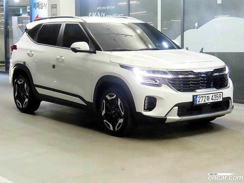 Kia Seltos 1.6 2WD 2025 — фото 1, купить с доставкой в Москву