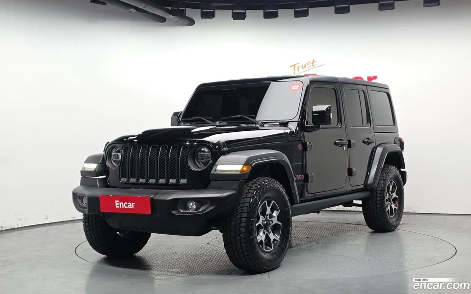Jeep Wrangler 2.0 4 2022 — фото 1, купить с доставкой в Москву