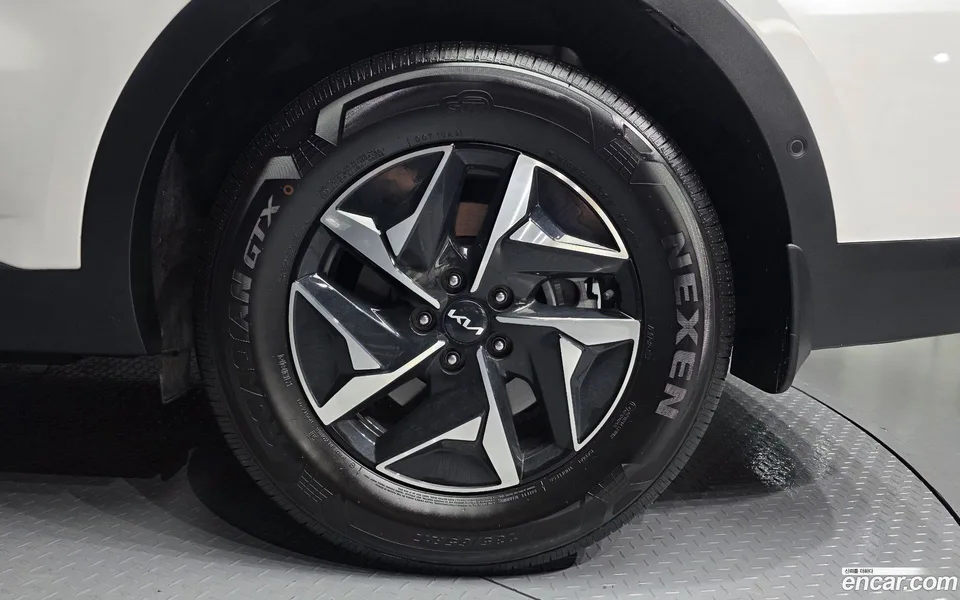 Kia Sorento HEV 1.6 2WD 2024 — миниатюра 5