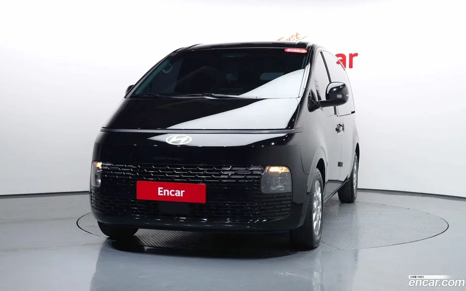 Hyundai Staria HEV 1.6 3 2024 — миниатюра 3