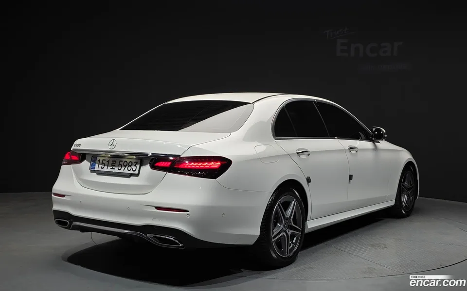 Mercedes-Benz E-Class E250 AMG Line 2022 — миниатюра 2