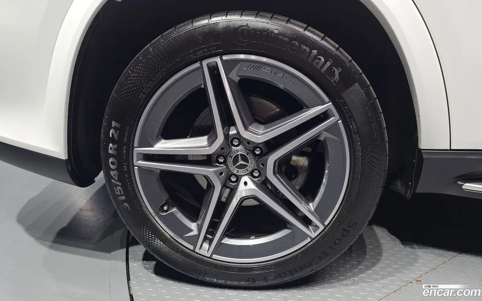 Mercedes-Benz GLS-Class GLS400d 4MATIC 2022 — миниатюра 5