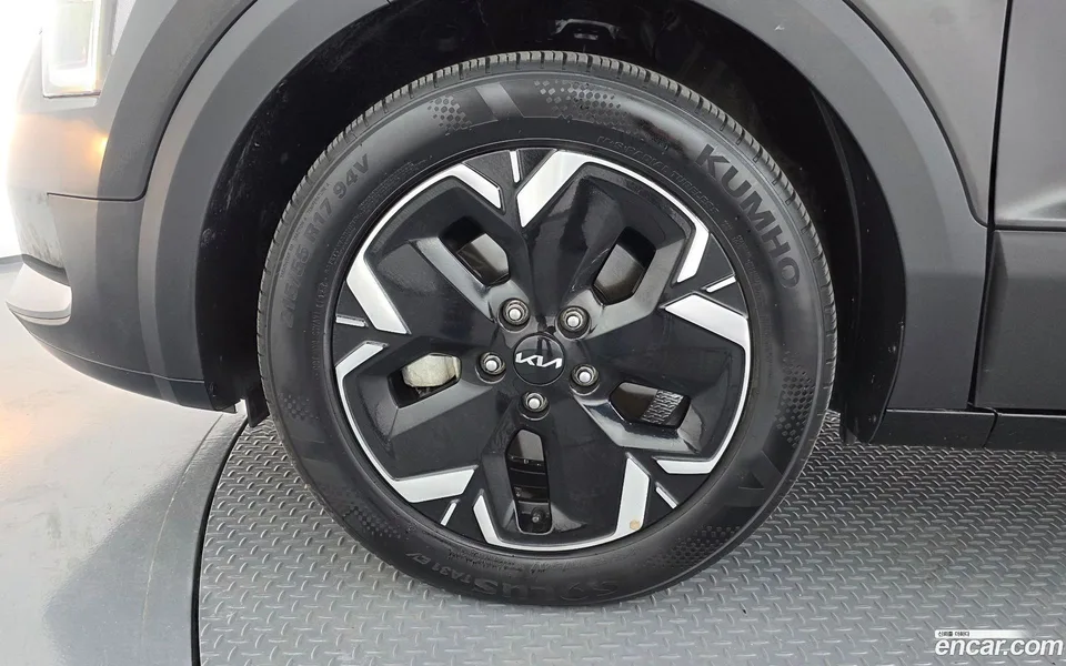 Kia Niro EV 2023 — миниатюра 5