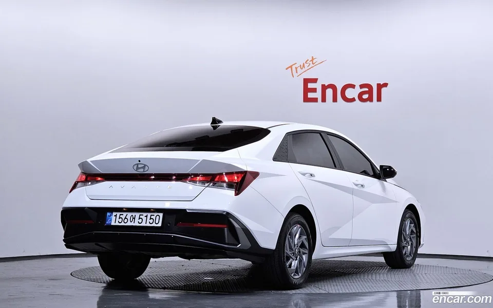 Hyundai Avante CN7 1.6 2025 — миниатюра 2
