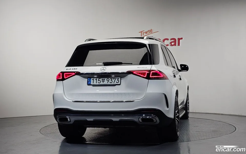 Mercedes-Benz GLE-Class GLE450 4MATIC 2022 — миниатюра 4