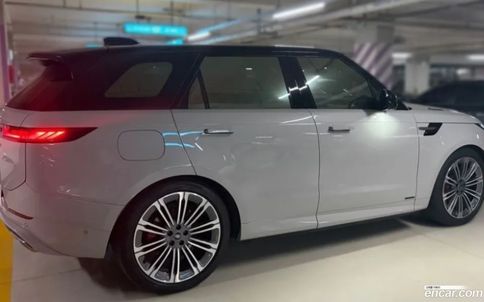 Land Rover Range Rover Sport P400 AB 2025 — миниатюра 2