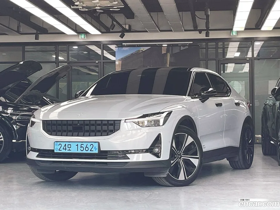 Polestar Polestar 2 2023 — фото 1, купить с доставкой в Москву