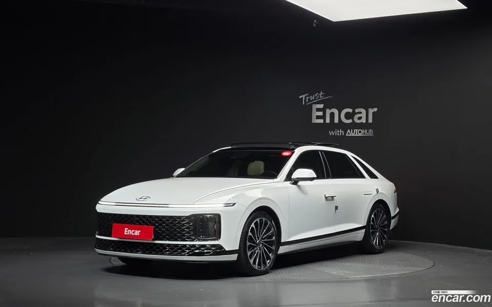 Hyundai Grandeur Hybrid 2023 — фото 1, купить с доставкой в Москву