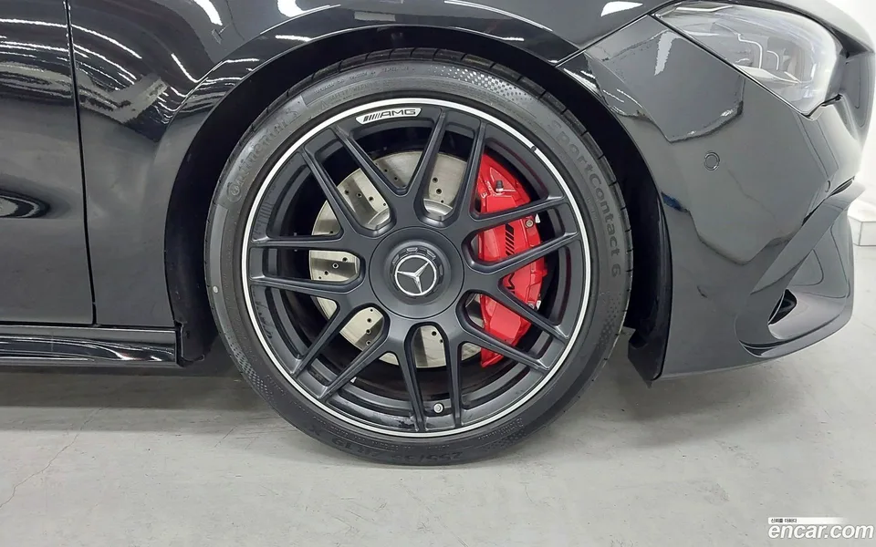Mercedes-Benz CLA-Class AMG CLA 45 S 4MATIC+ 2025 — миниатюра 5