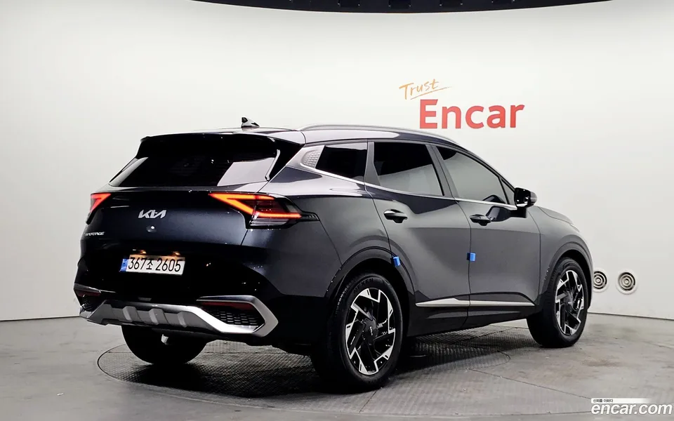 Kia Sportage 1.6 2WD 2022 — миниатюра 2