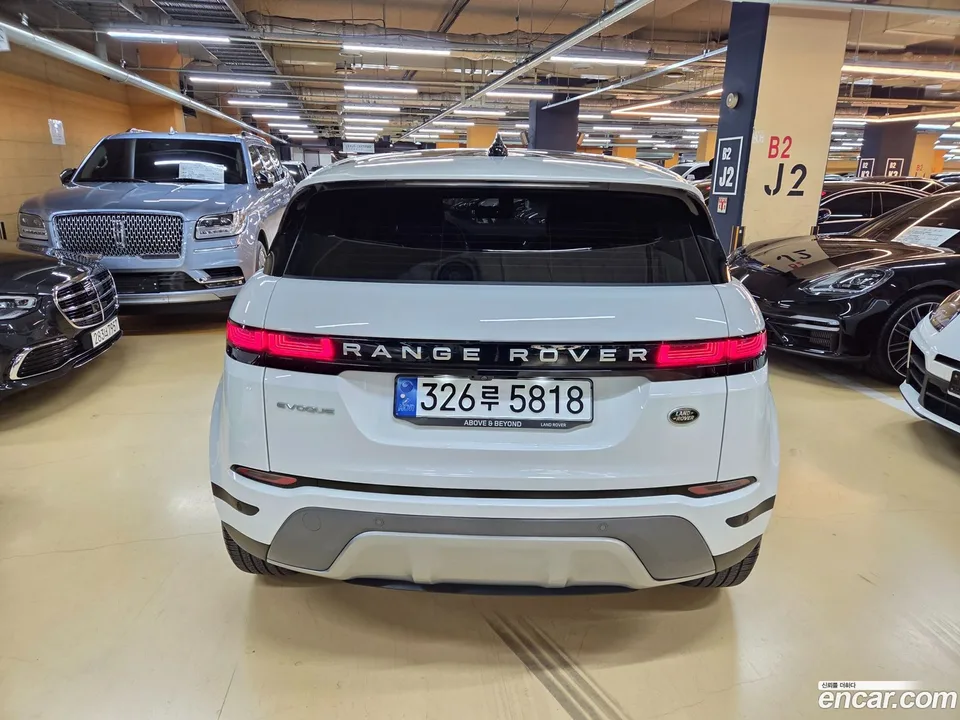 Land Rover Range Rover Evoque P250 SE 2023 — миниатюра 5