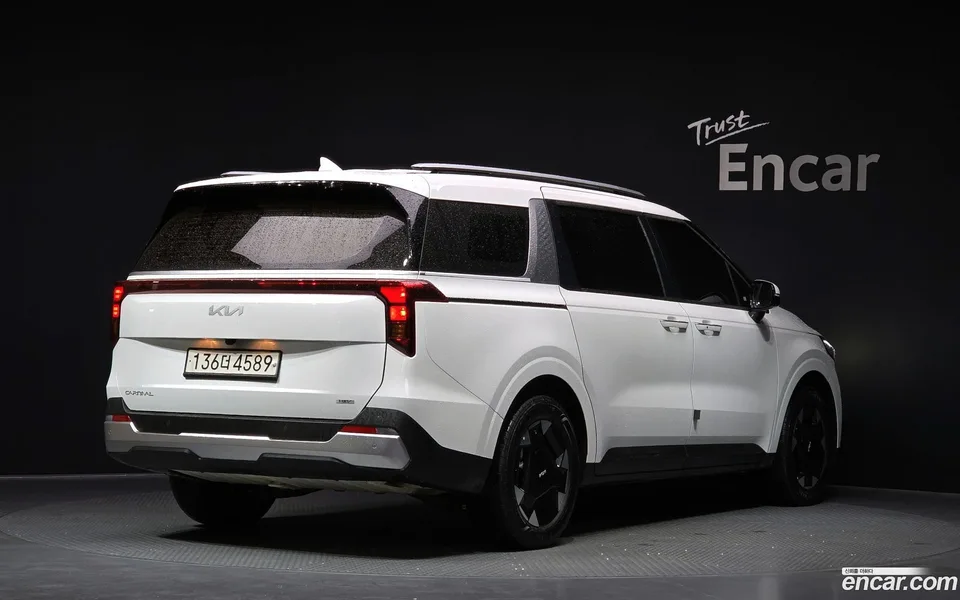 Kia Carnival HEV 9 2025 — миниатюра 2