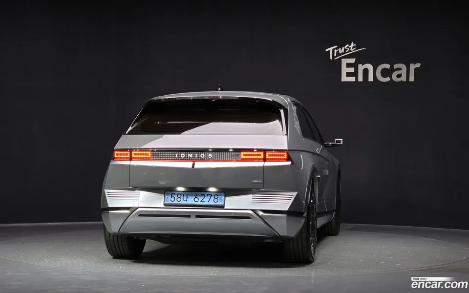 Hyundai Ioniq 5 AWD 2022 — миниатюра 4