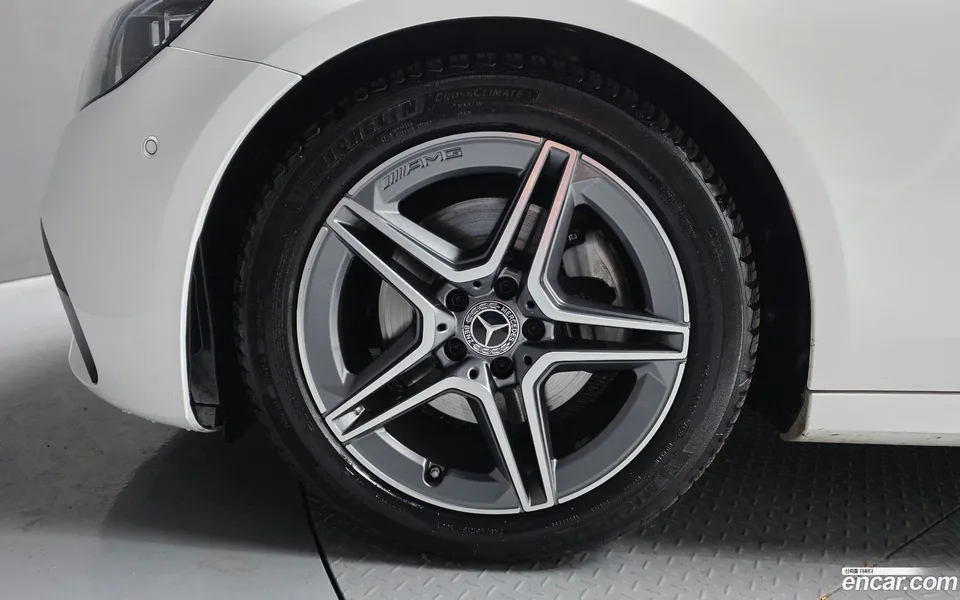 Mercedes-Benz E-Class E250 AMG Line 2022 — миниатюра 5