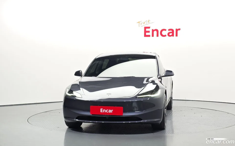 Tesla Model 3 RWD 2025 — миниатюра 3