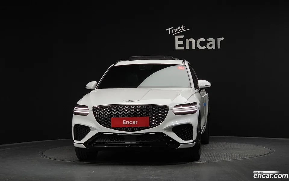 Genesis GV70 2.5T 2WD 2023 — миниатюра 3