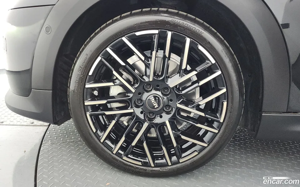 MINI Cooper S 2024 — миниатюра 5