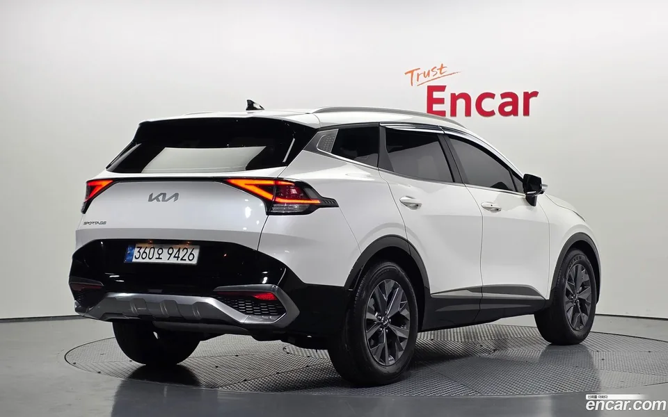 Kia Sportage 1.6 2WD 2022 — миниатюра 2