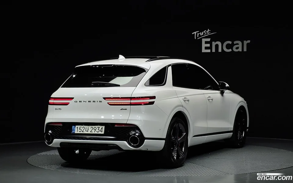 Genesis GV70 2.5T AWD 2022 — миниатюра 2