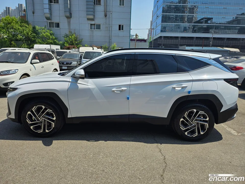 Hyundai Tucson NX4 1.6 2WD 2025 — миниатюра 2