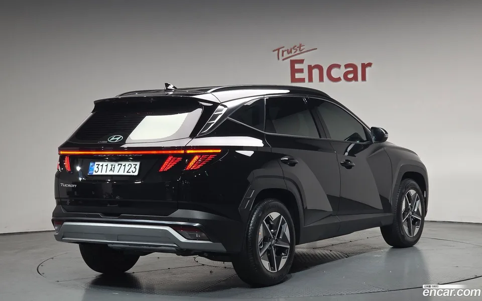 Hyundai Tucson NX4 1.6 2WD 2026 — миниатюра 2