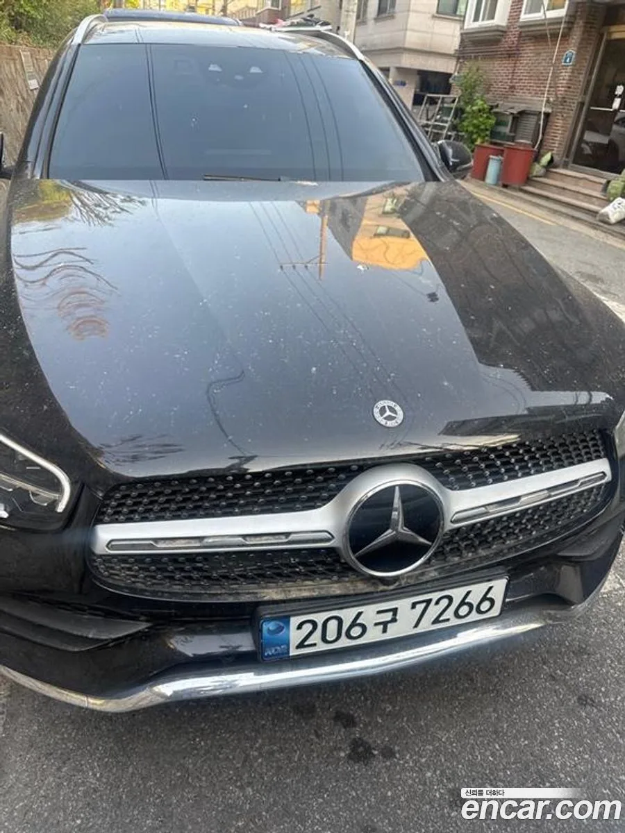 Mercedes-Benz GLC-Class GLC300 4MATIC 2022 — фото 1, купить с доставкой в Москву