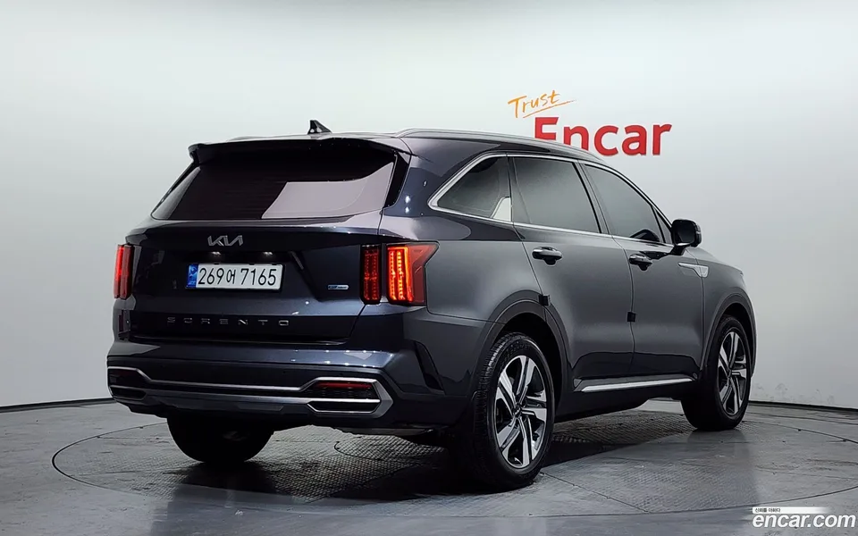 Kia Sorento HEV 1.6 2WD 2022 — миниатюра 2