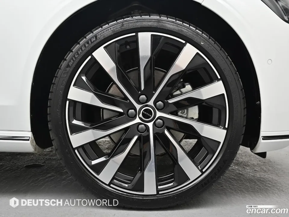 Volvo S90 B5 2025 — миниатюра 5