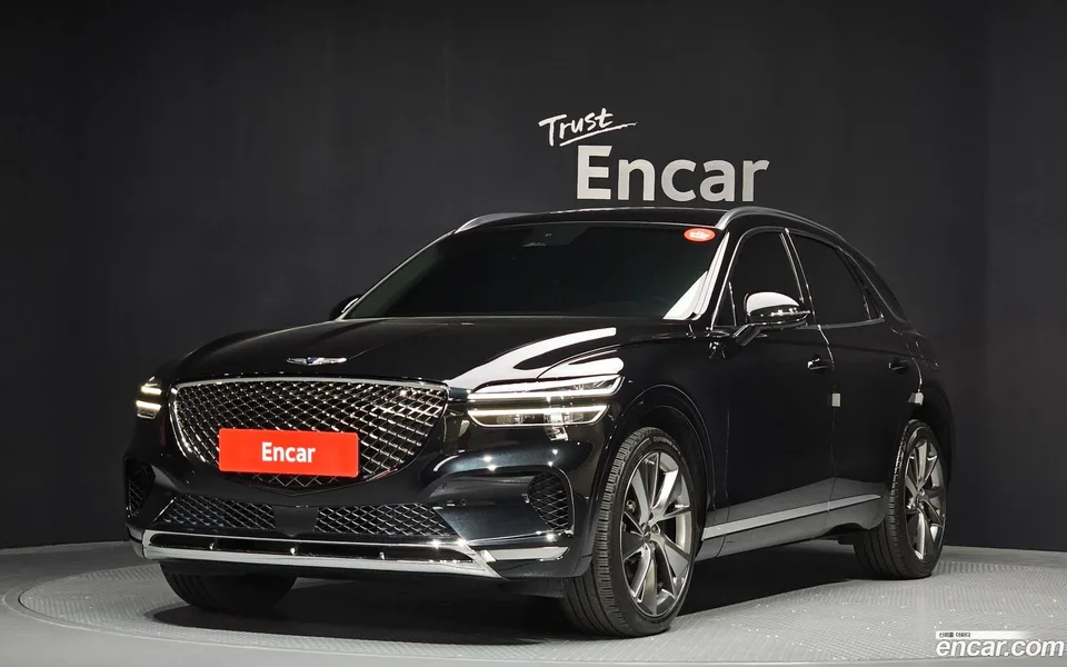 Genesis GV70 2.5T 2WD 2022 — фото 1, купить с доставкой в Москву