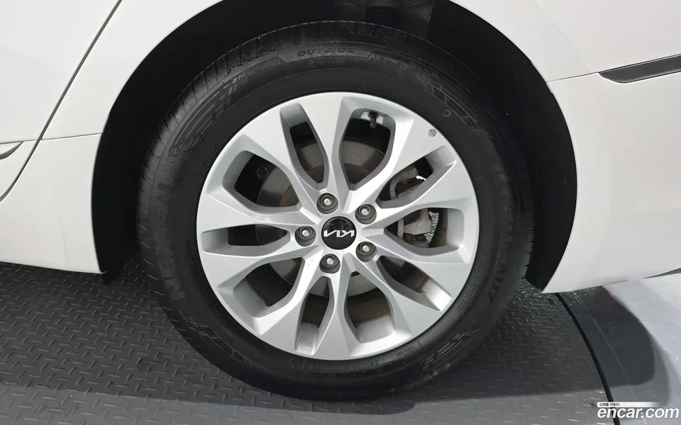 Kia K8 2.5 2WD 2022 — миниатюра 5